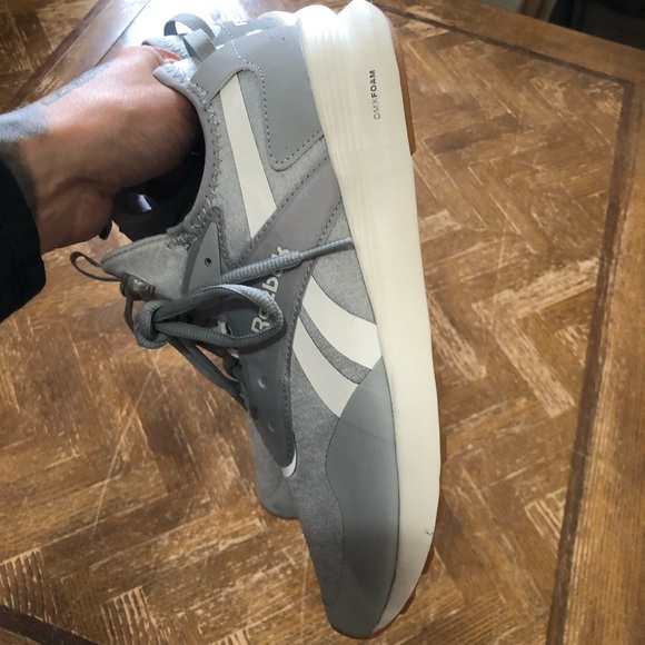 Reebok Running Shoes - Picture 4 of 9